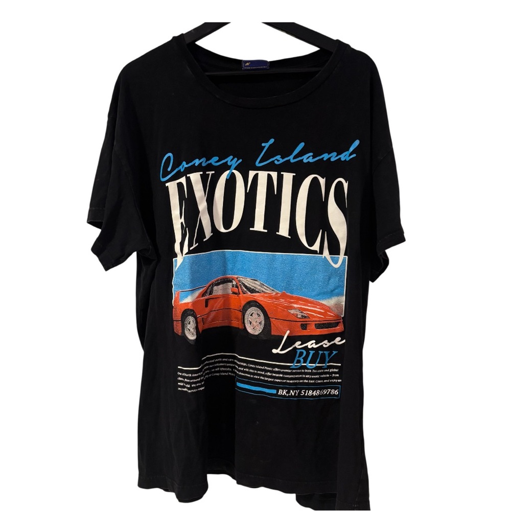 Coney Island Picnic Exotic Car Graphic tshirt Size Medium